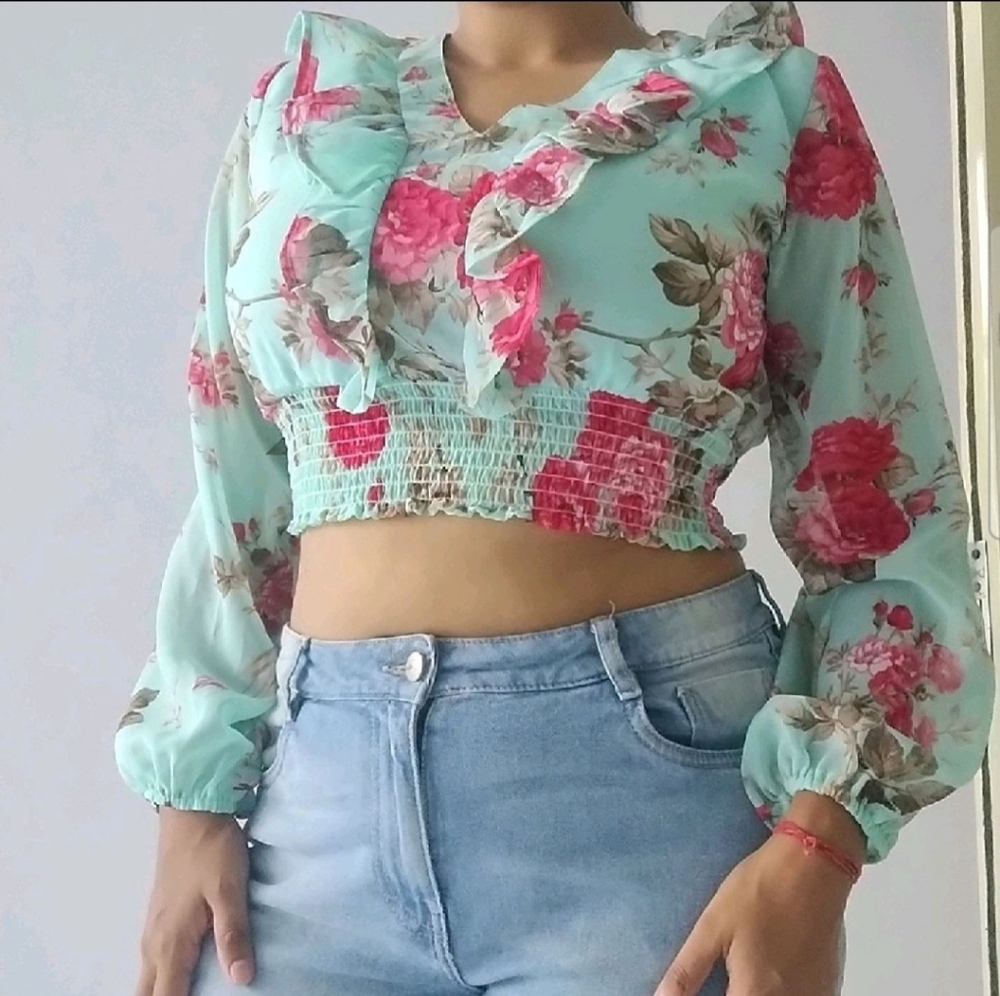 Lightweight Georgette Stylish Floral Crop Top / Blouse - Picture 1 of 9
